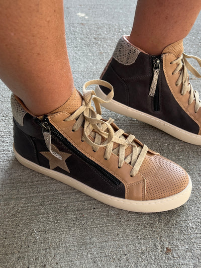Elle High Top Sneaker