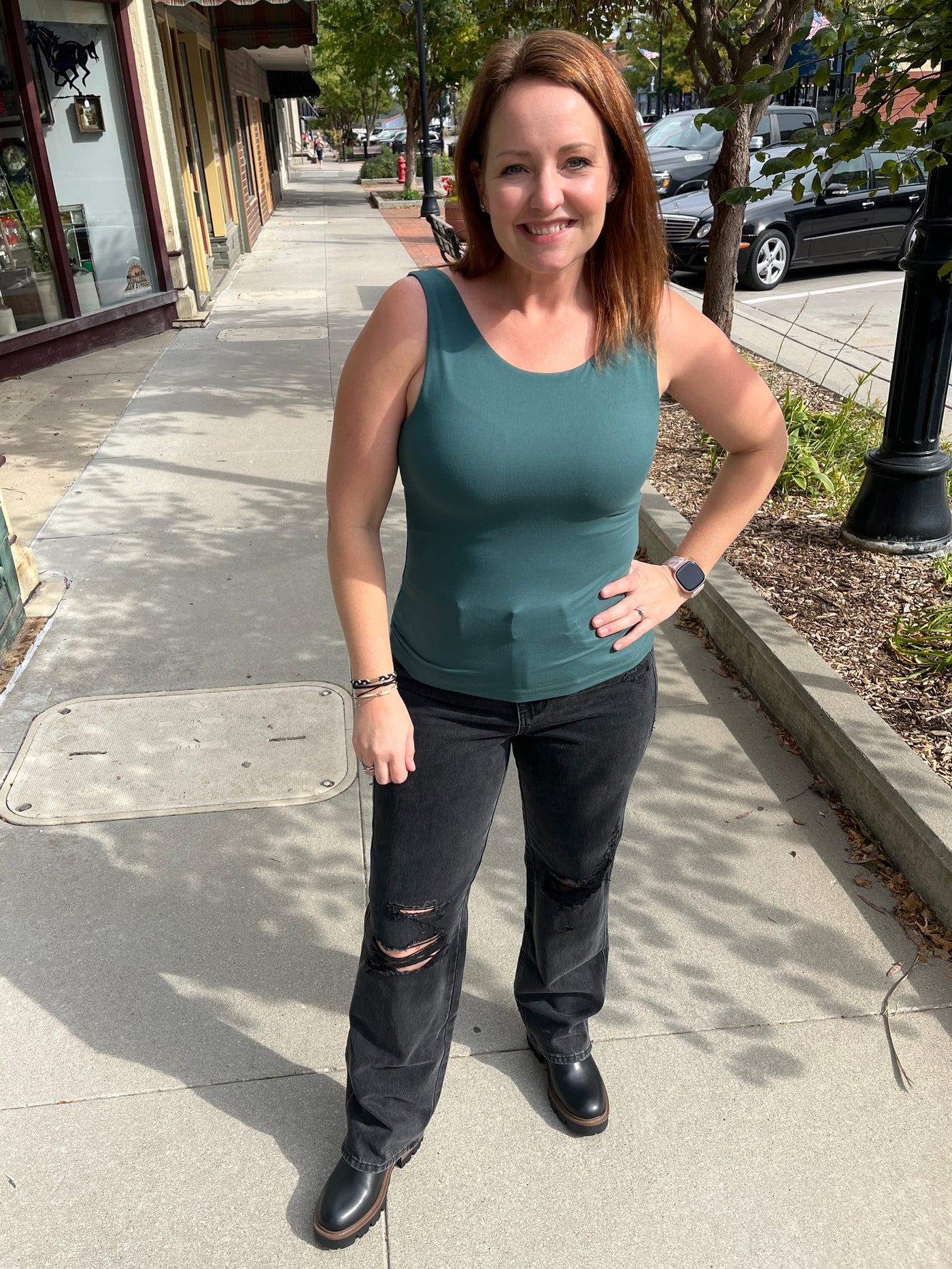 Scoop Layer Tank - Everglade Green