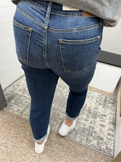 Judy Blue Mid Rise Slim