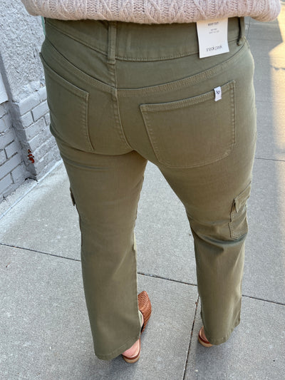 Sneak Peek Olive Cargo