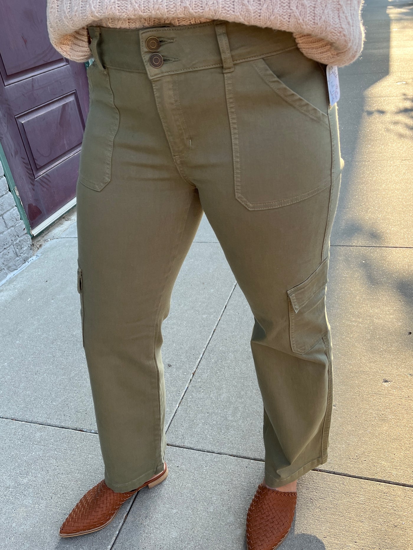Sneak Peek Olive Cargo