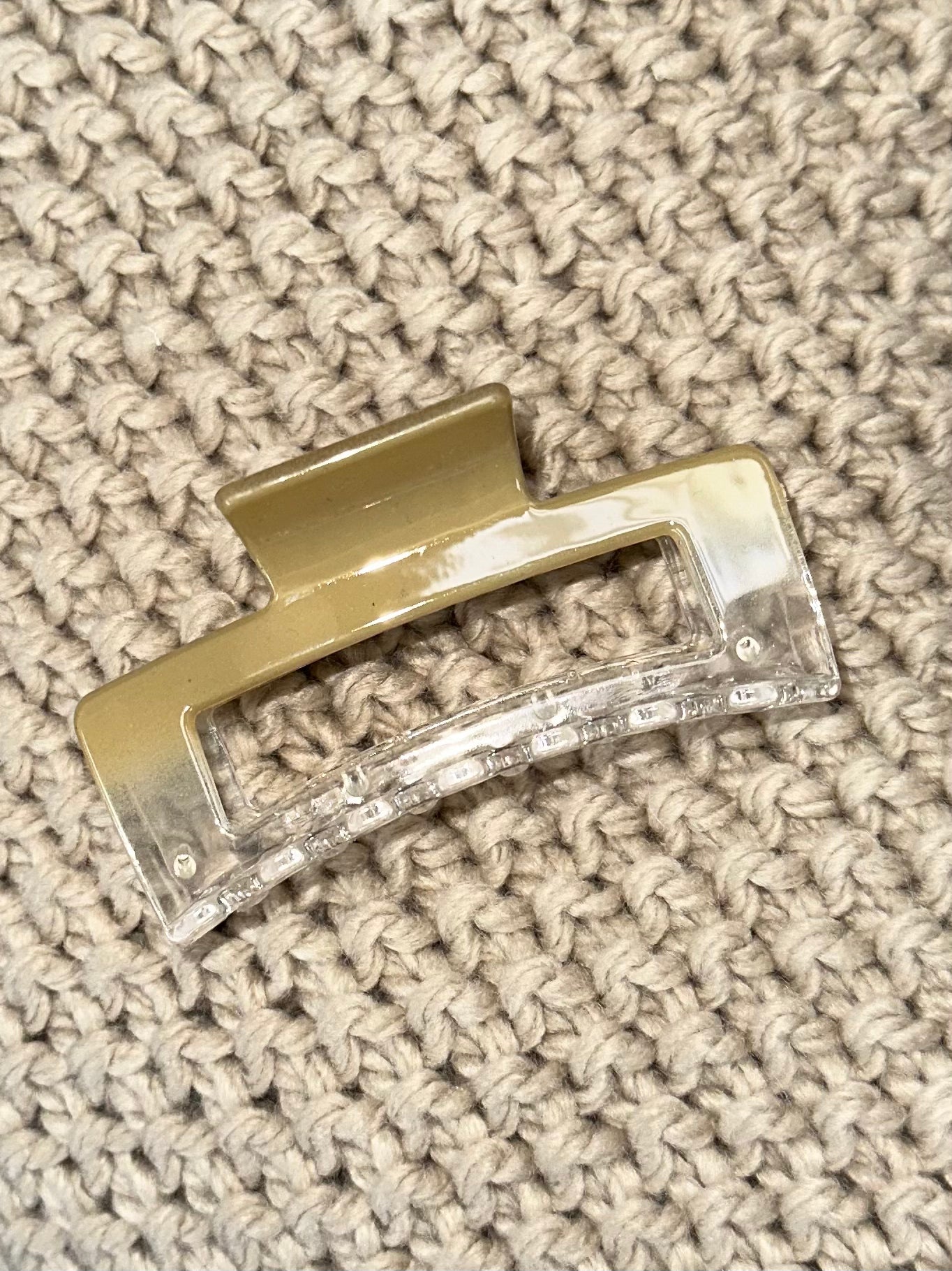 Ombre Claw Clip