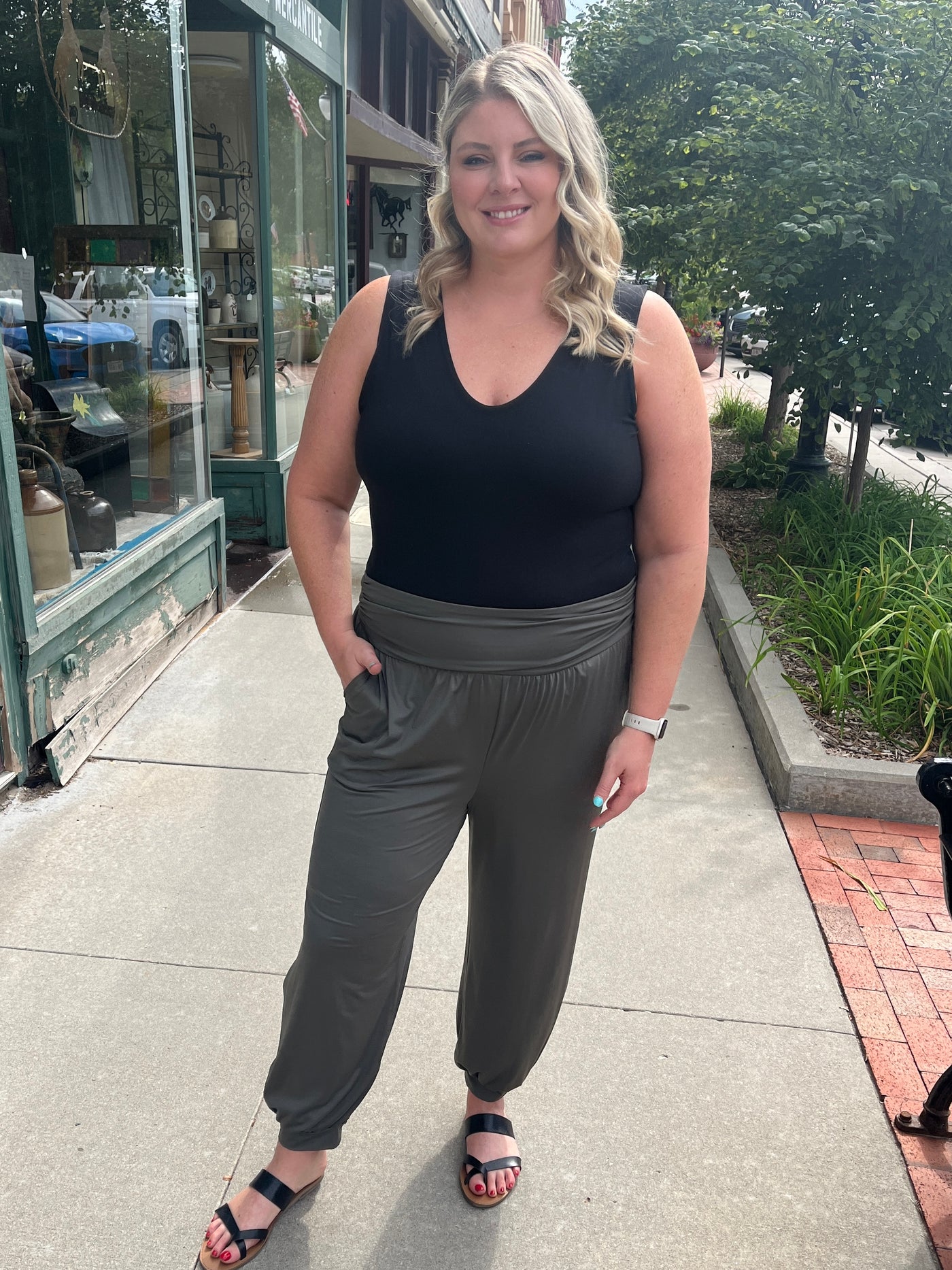 Harem Open Joggers