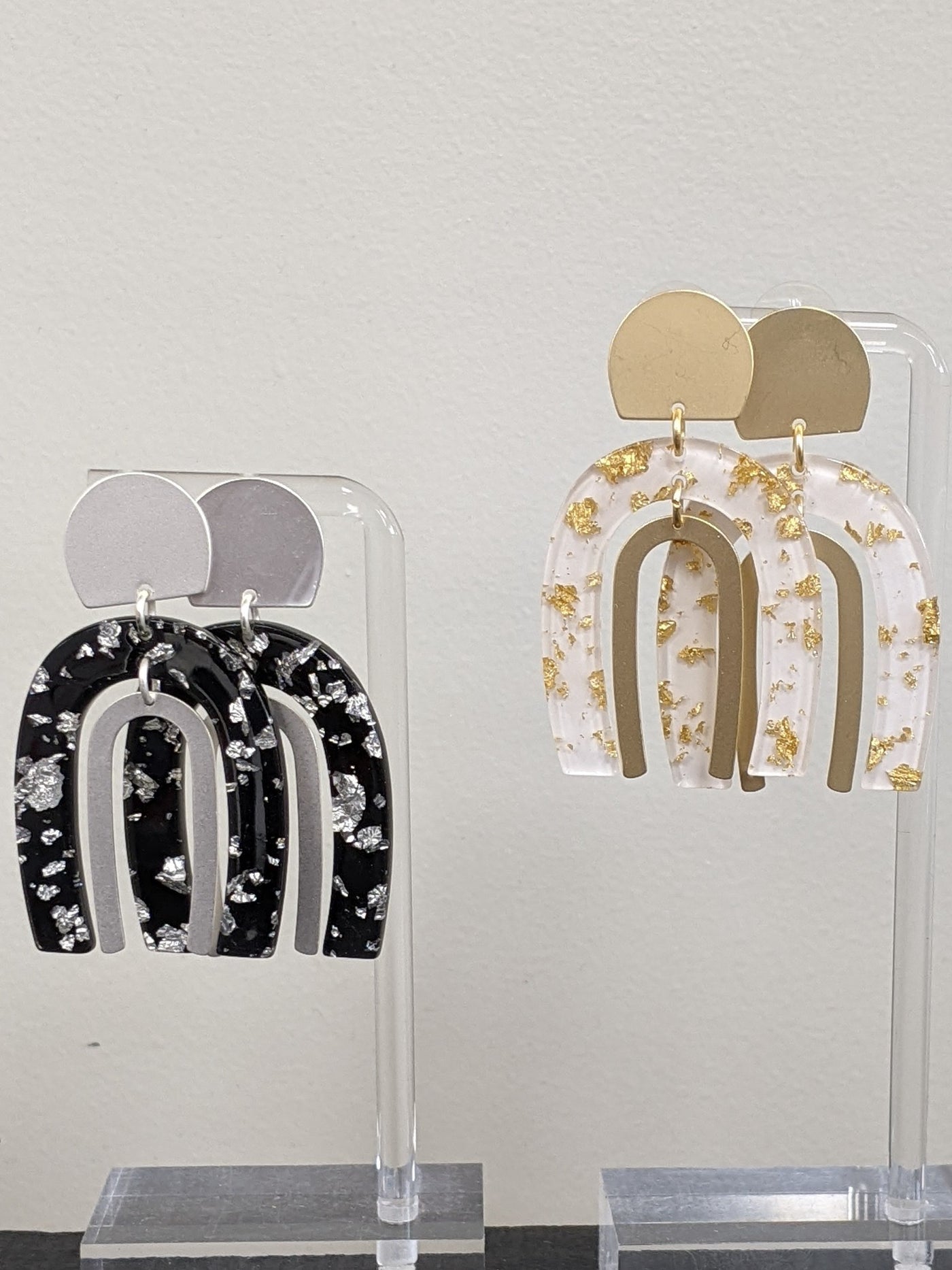 Fleck Arch Earrings