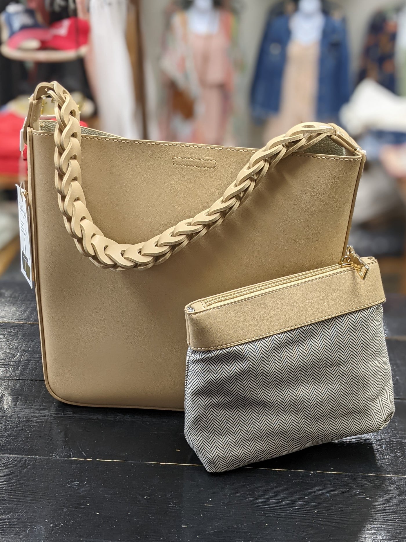 Nemy Tote