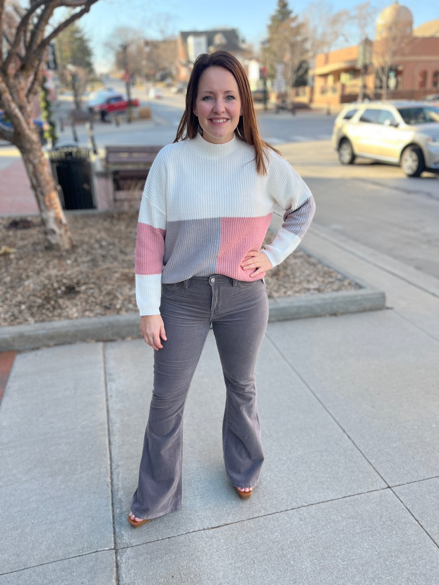 Mica Velvet Grey Flare